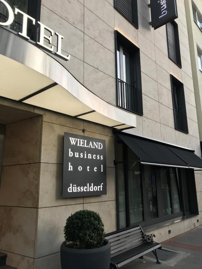 Business Wieland Hotel Düsseldorf Esterno foto